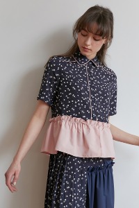 Frill blouse[Navy/Pink]